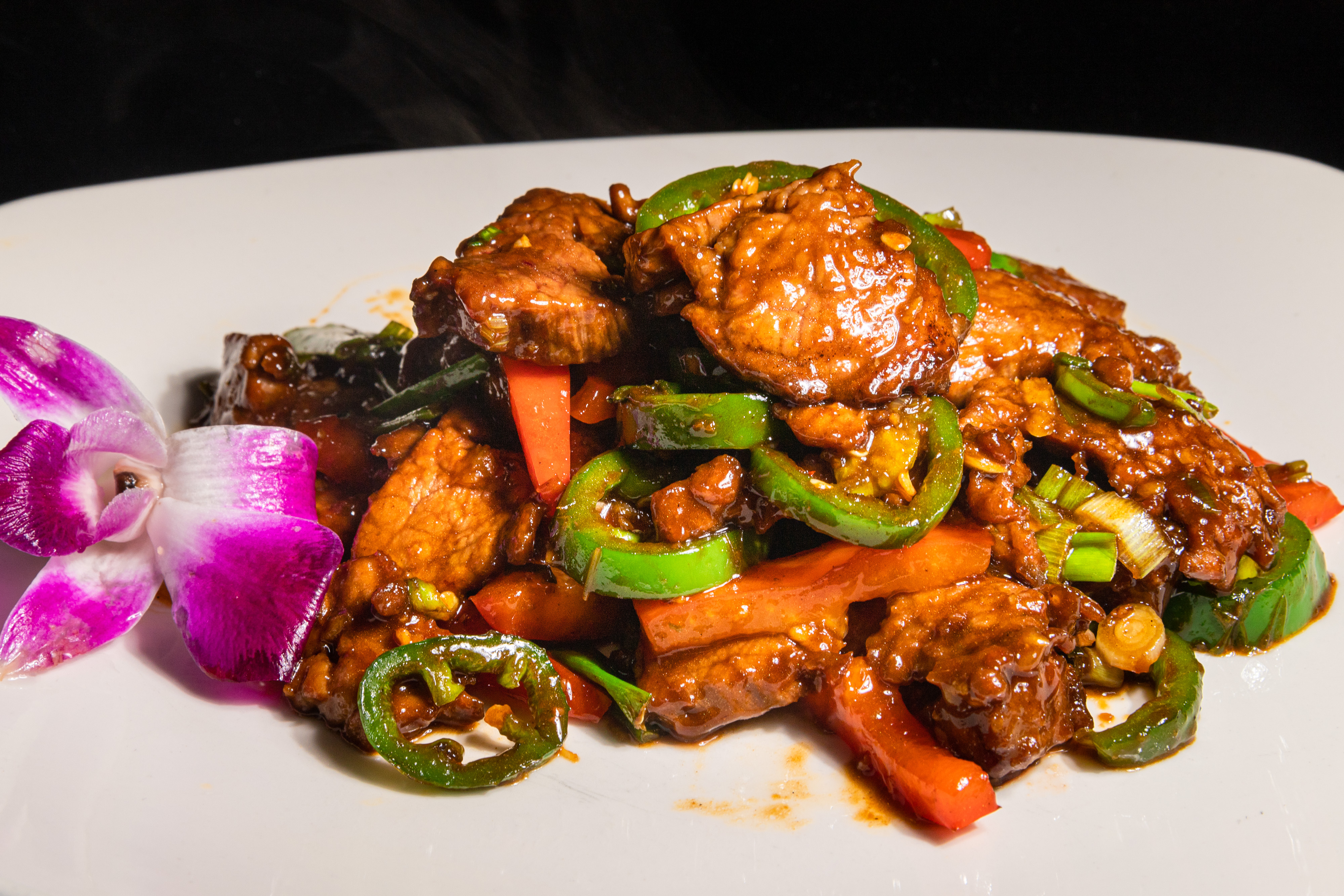 Order Beef with Fresh Hot Pepper food online from Cafe Ginger store, Houston on bringmethat.com