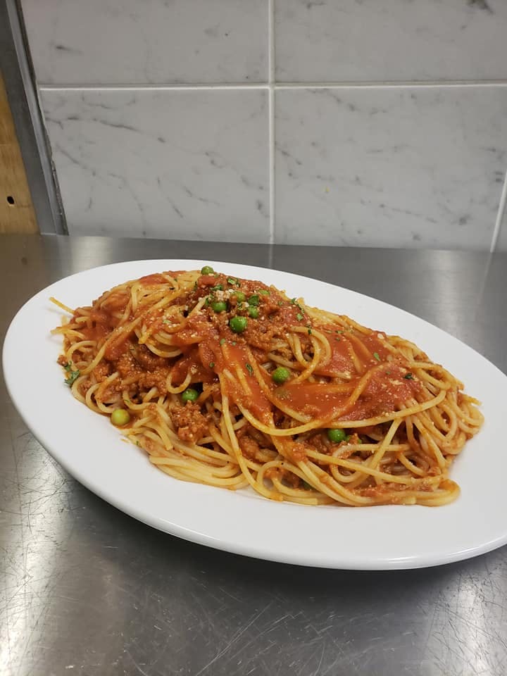 Order Spaghetti with Sausage - Pasta food online from Rocco Pizzeria store, New Paltz on bringmethat.com
