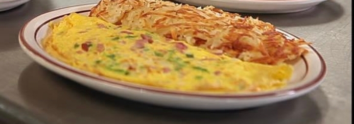 Order WESTERN OMELETTE food online from Leo's Coney Island store, Sterling Heights on bringmethat.com