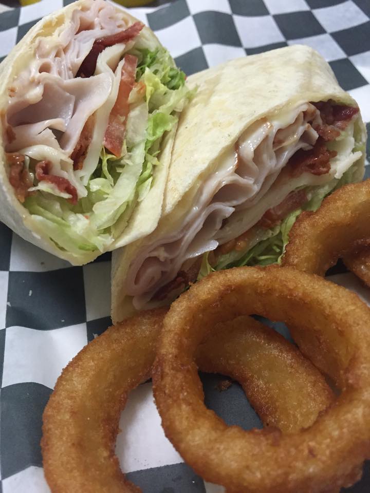 Order Turkey Club Wrap food online from Pizza Express store, Henrico on bringmethat.com