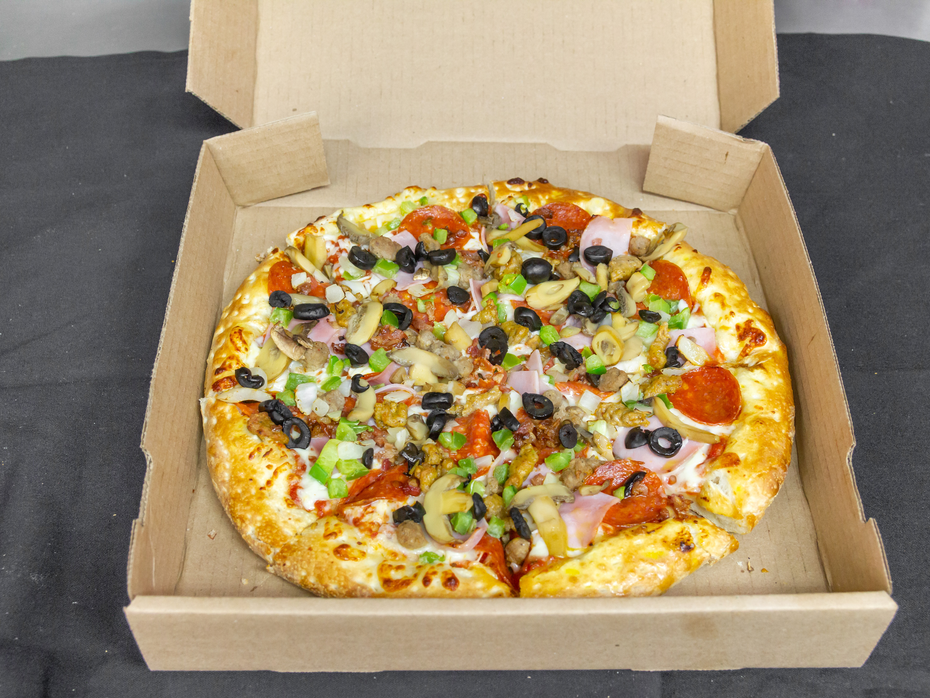 Order Everything Pizza food online from Fire Pizza store, Detroit on bringmethat.com