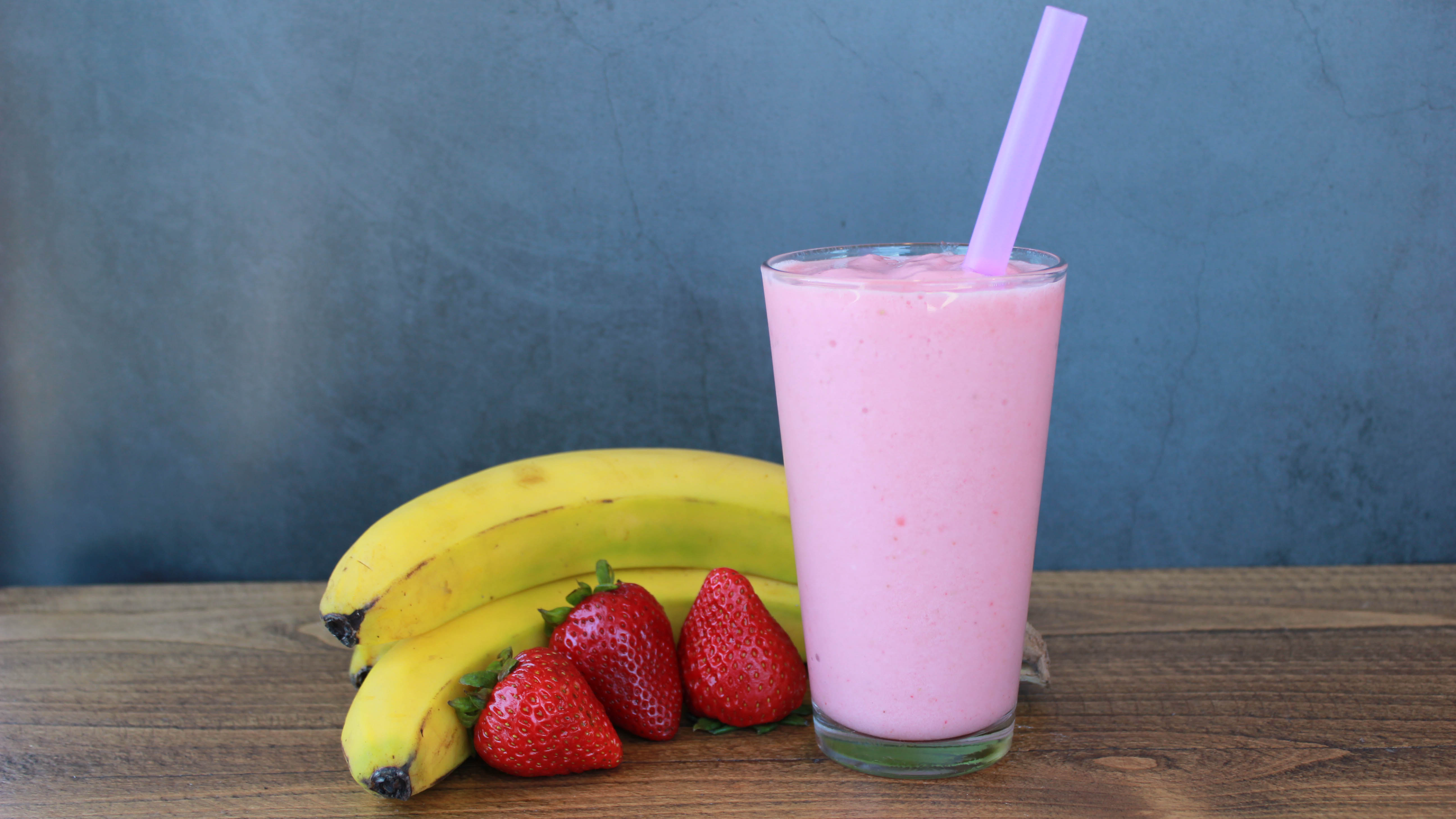 Order Strawberry Banana- Smoothie food online from China Garden store, Castro Valley on bringmethat.com