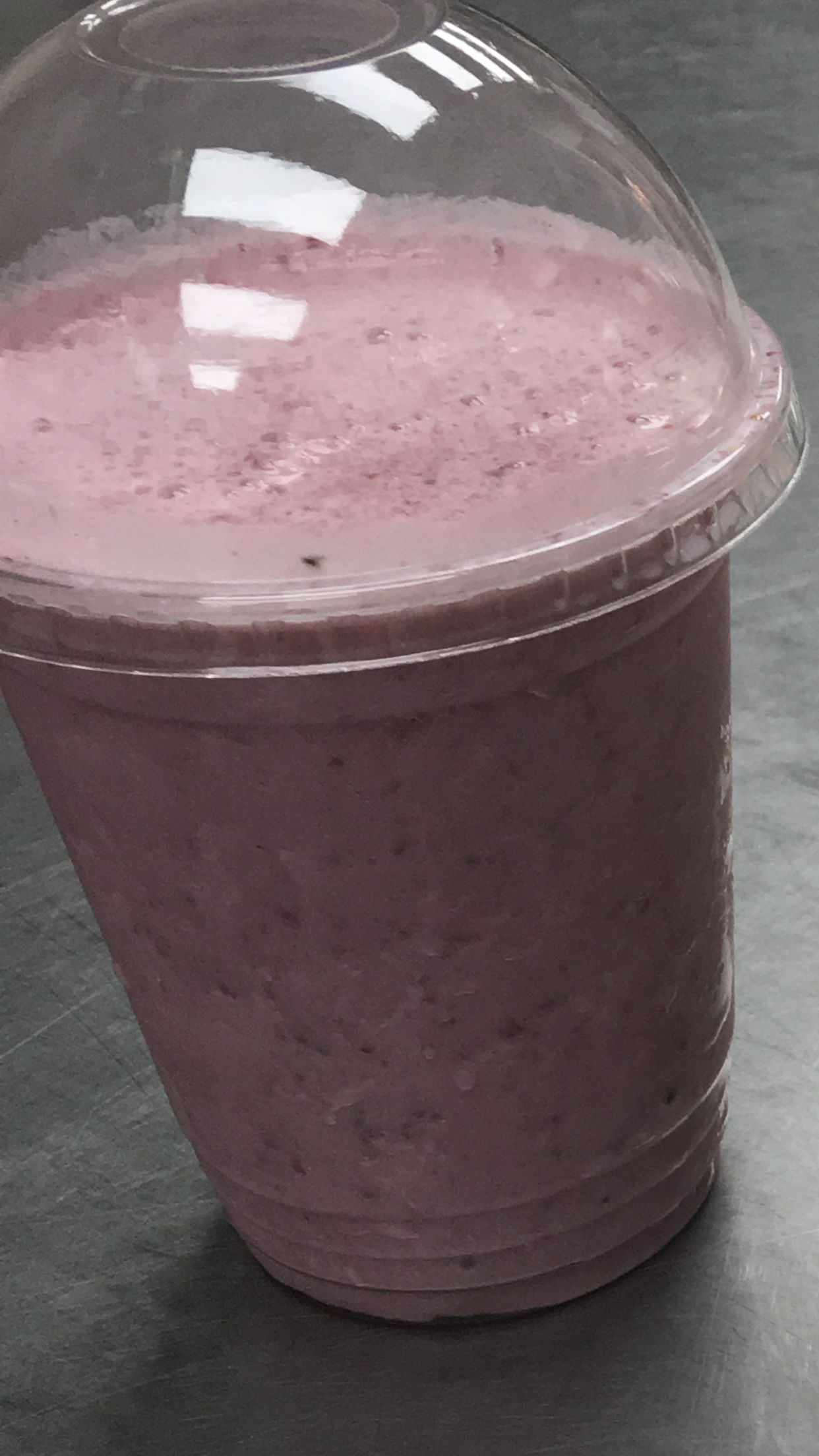 Order Strawberry Fruit Smoothie food online from Mithai Indian Cafe store, Cary on bringmethat.com