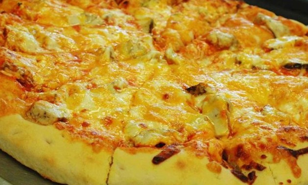 Order Buffalo Chicken Pizza food online from Cocca Pizza store, Girard on bringmethat.com