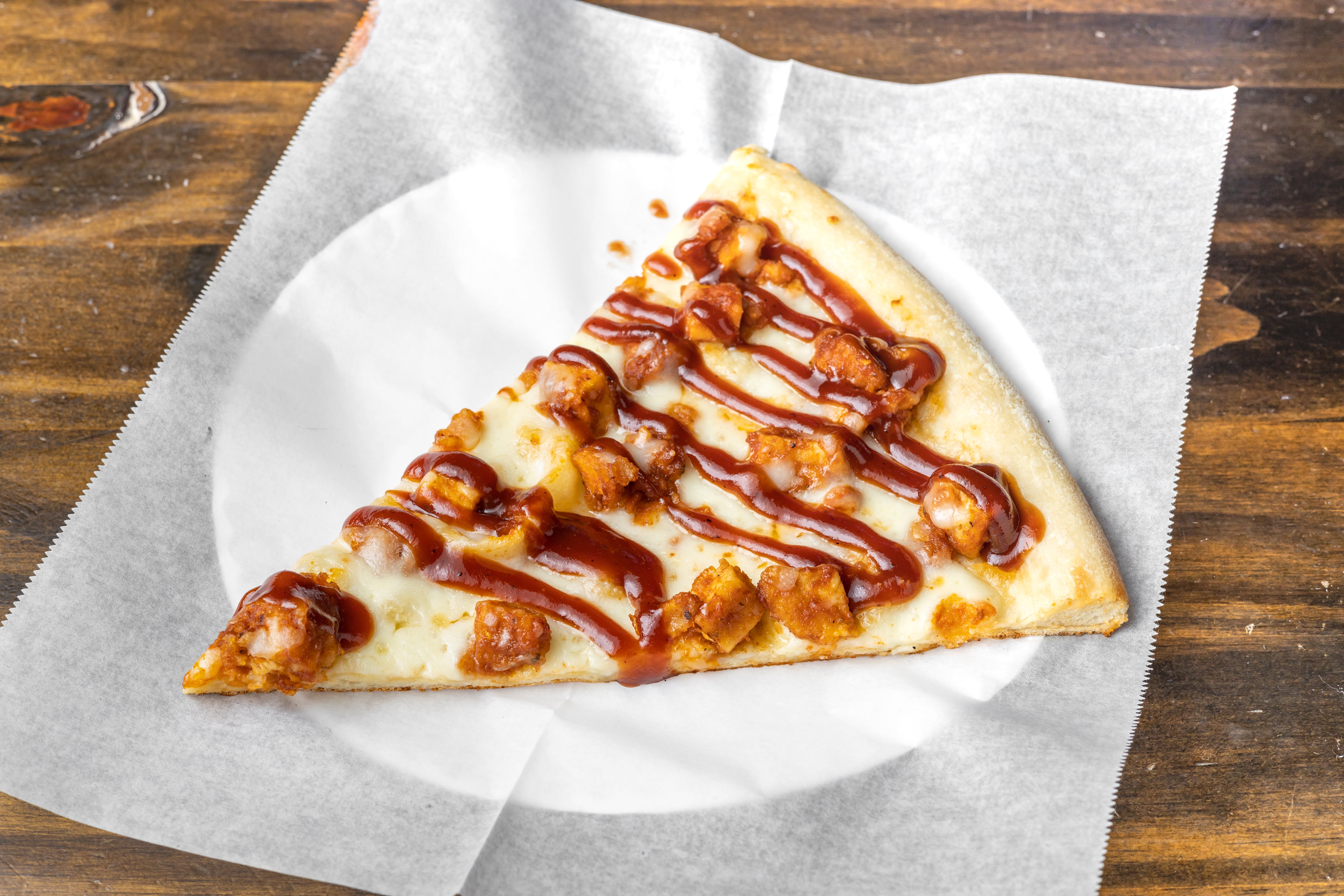 Order BBQ Chicken Pizza - Pizza food online from That Pizza Place In Levittown store, Levittown on bringmethat.com