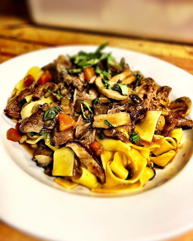 Order Short Rib Ragu Pappardelle food online from Tomato tomato pizzeria & pour house store, Stamford on bringmethat.com