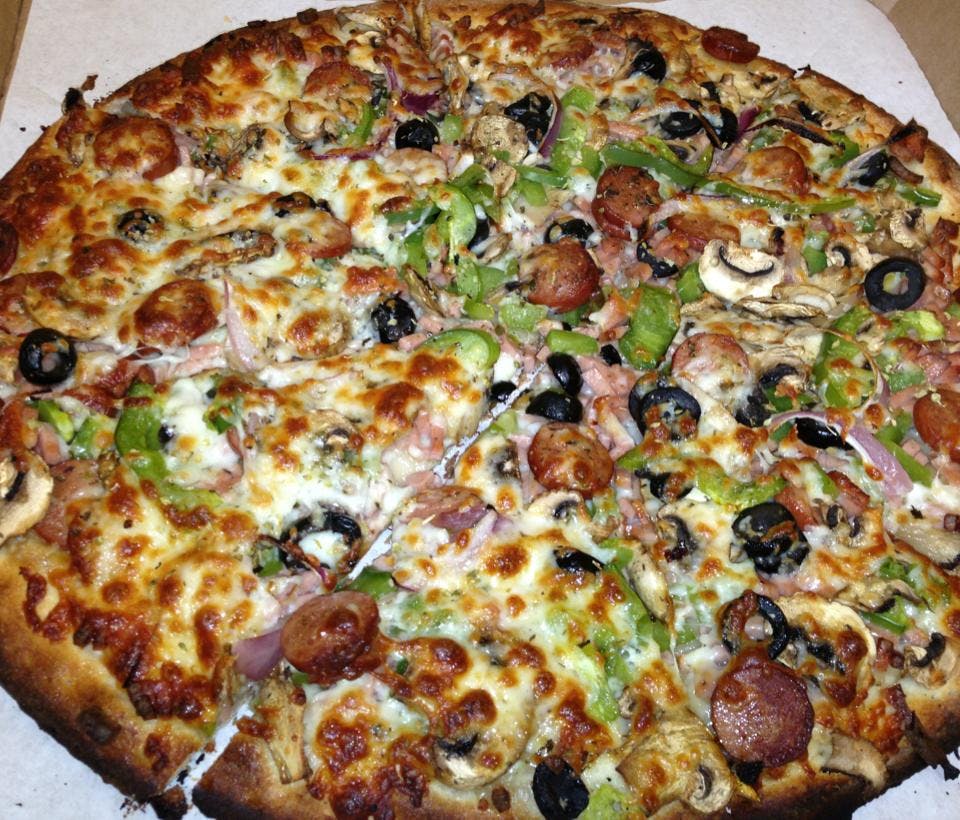 Order 18. Italian Supreme Pizza - Small 10'' (6 Slices) food online from Verdugo Pizza store, Glendale on bringmethat.com