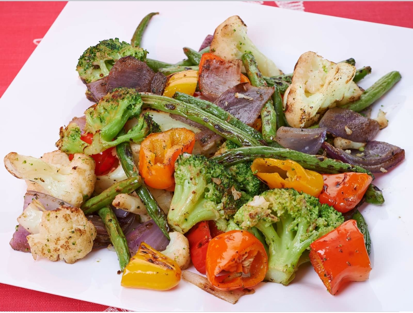 Order Grilled Veggies food online from Highlander's Grill store, Hickory Hills on bringmethat.com