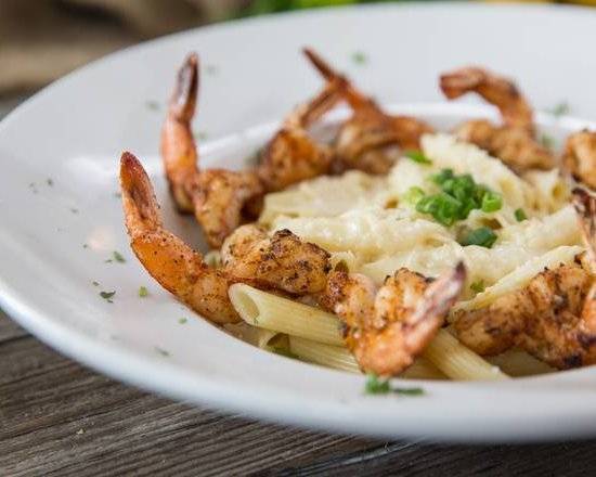 Order Shrimp Alfredo Pasta food online from Don's Seafood Hut store, Metairie on bringmethat.com