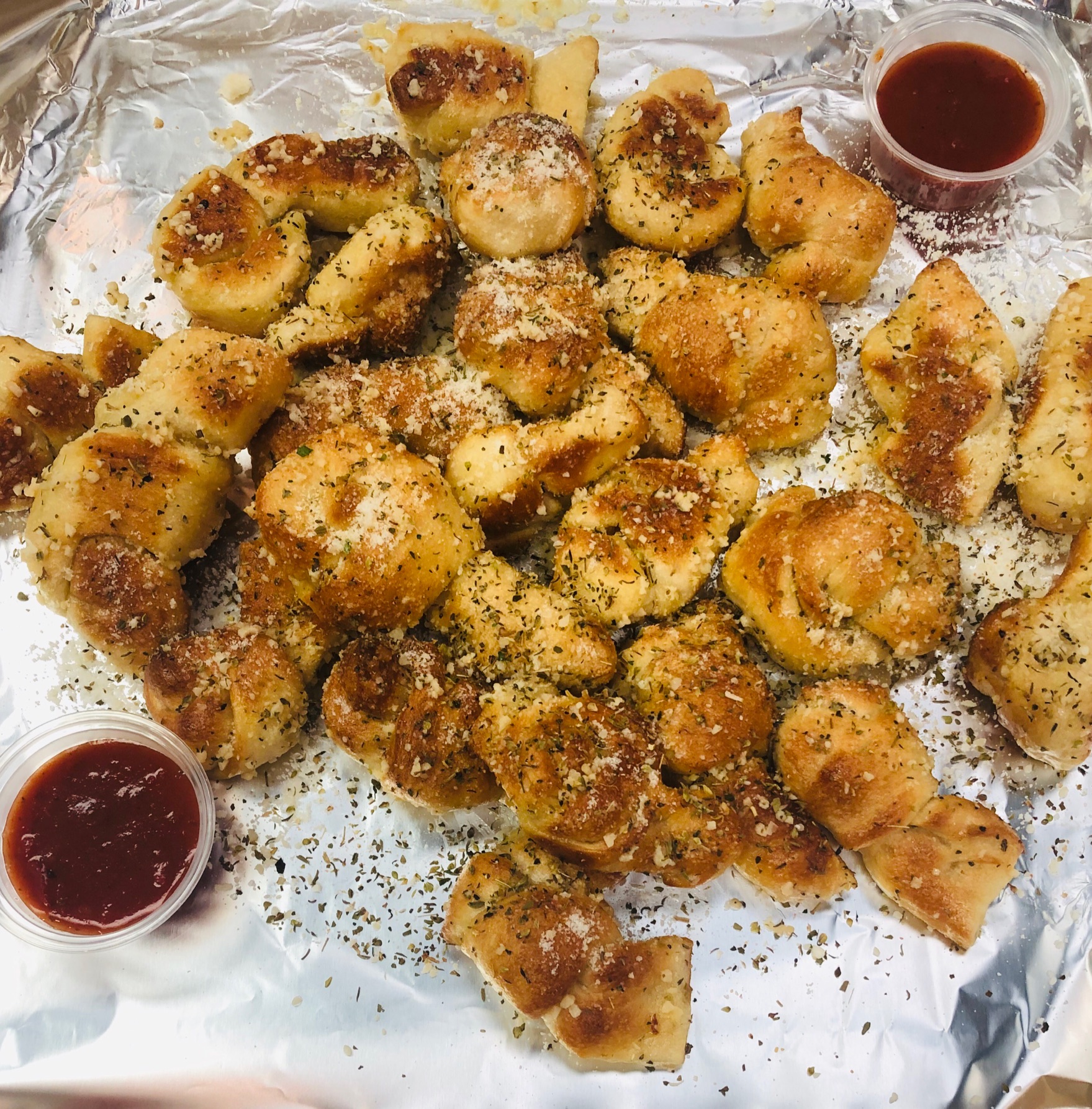 Order Garlic Knots  food online from Saverio Pizzeria store, Anchorage on bringmethat.com