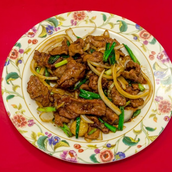 Order 306. Mongolian Beef food online from Hunam Express store, Manhattan on bringmethat.com