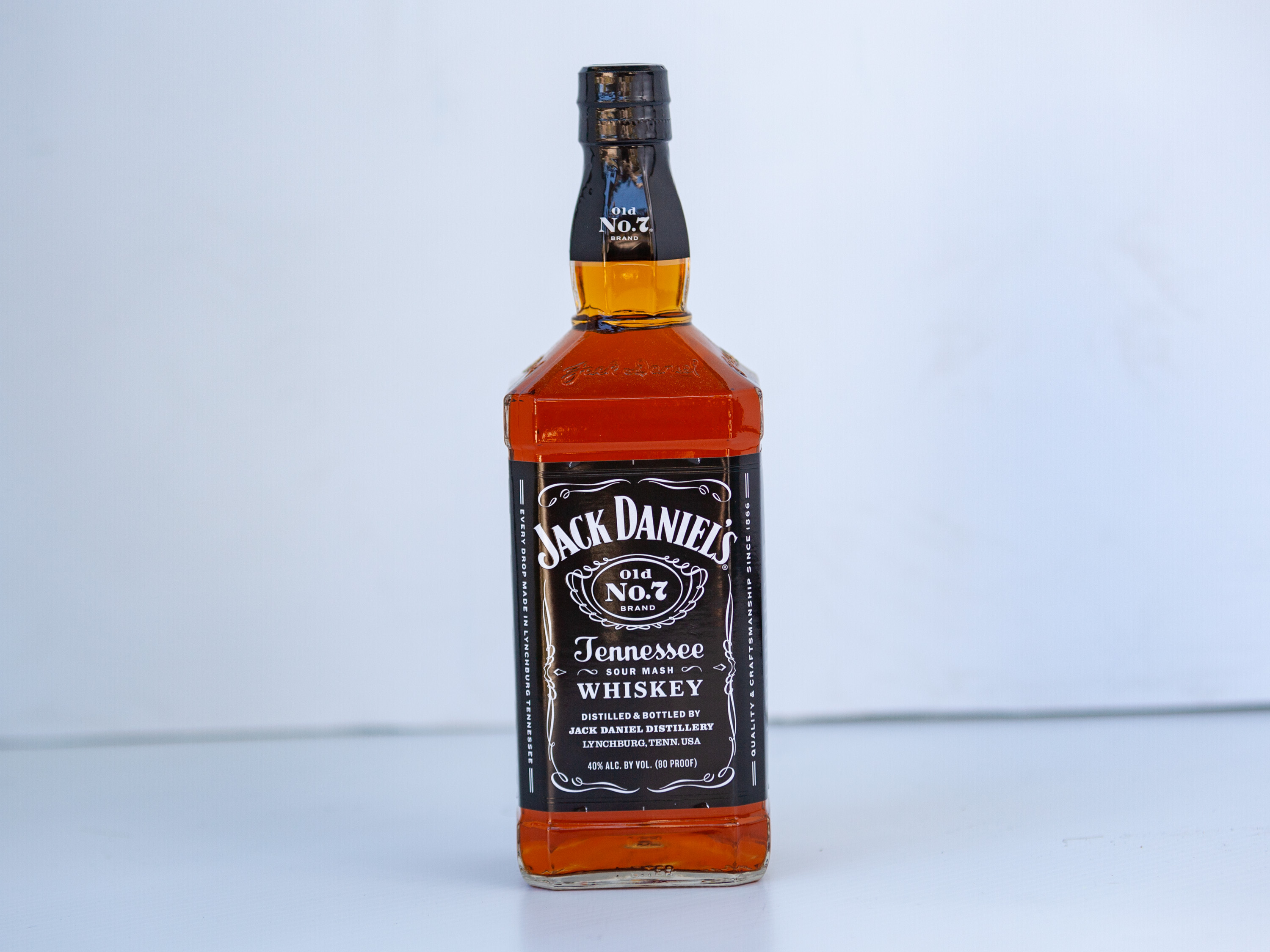 Order Jack Daniel's No7 whiskey , Whiskey food online from Sandpiper Liquors store, Summerland on bringmethat.com