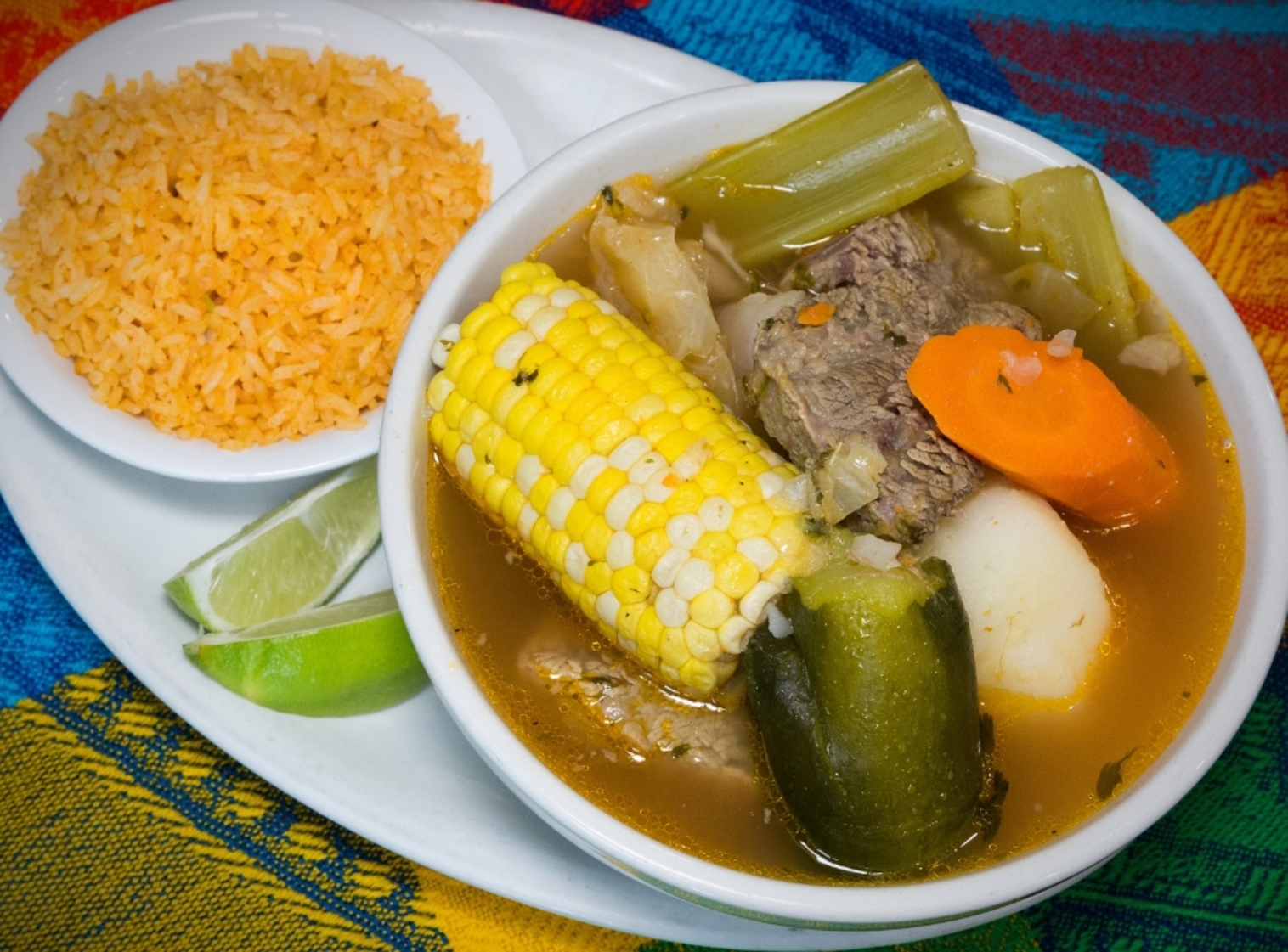 Order large Caldo de Res (Beef Soup) food online from Fiesta mexicana store, Chicago on bringmethat.com