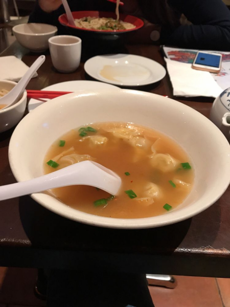 Order 37. Wonton Soup food online from Happy Hot Hunan store, New York on bringmethat.com