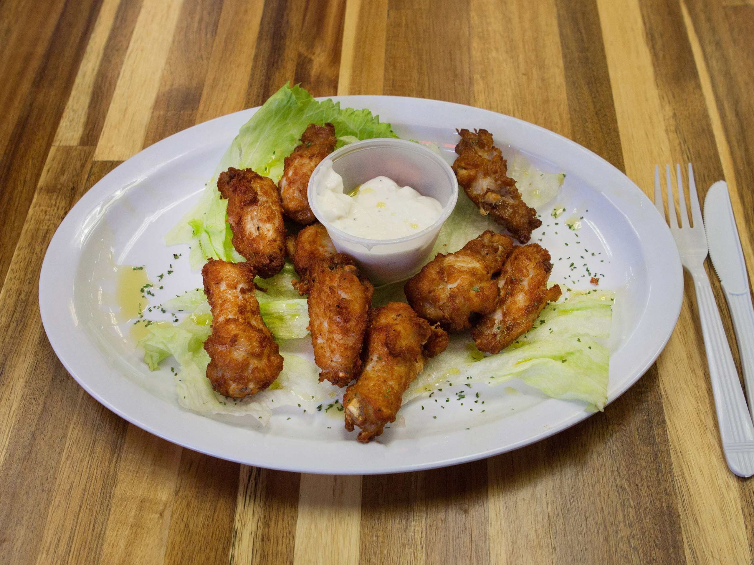 Order 10 Buffalo Chicken Wings food online from Bardolino Pizza 2 store, New York on bringmethat.com