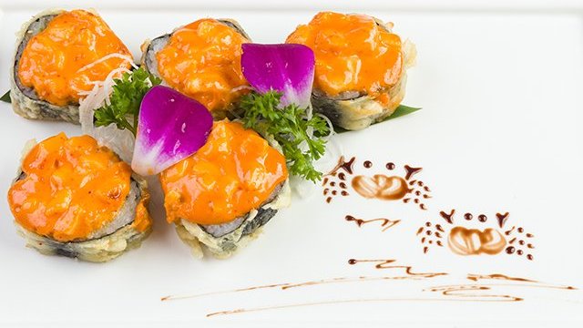 Order Volcano Roll food online from Sushi Sakura Express store, Houston on bringmethat.com