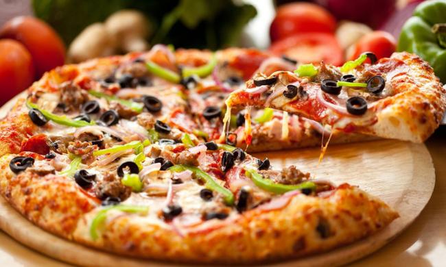 Order The Works Specialty Pizza food online from Vinny Italian Grill store, Fredericksburg on bringmethat.com
