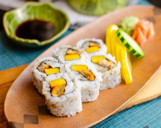 Order Eel & mango roll food online from Osaka Sushi & Fresh Smoothies store, Chicago on bringmethat.com