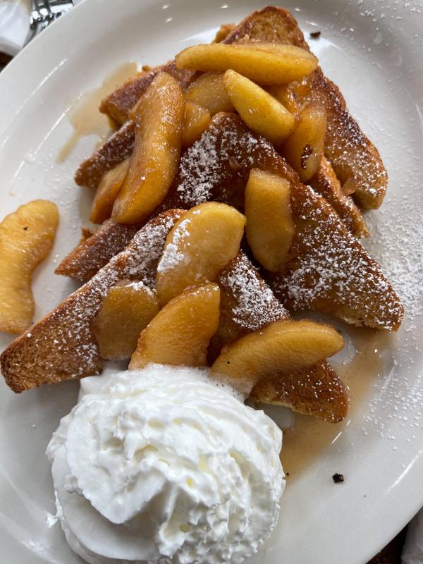 Order CHALLAH APPLE FRENCH TOAST food online from Breakfast house store, Chicago on bringmethat.com