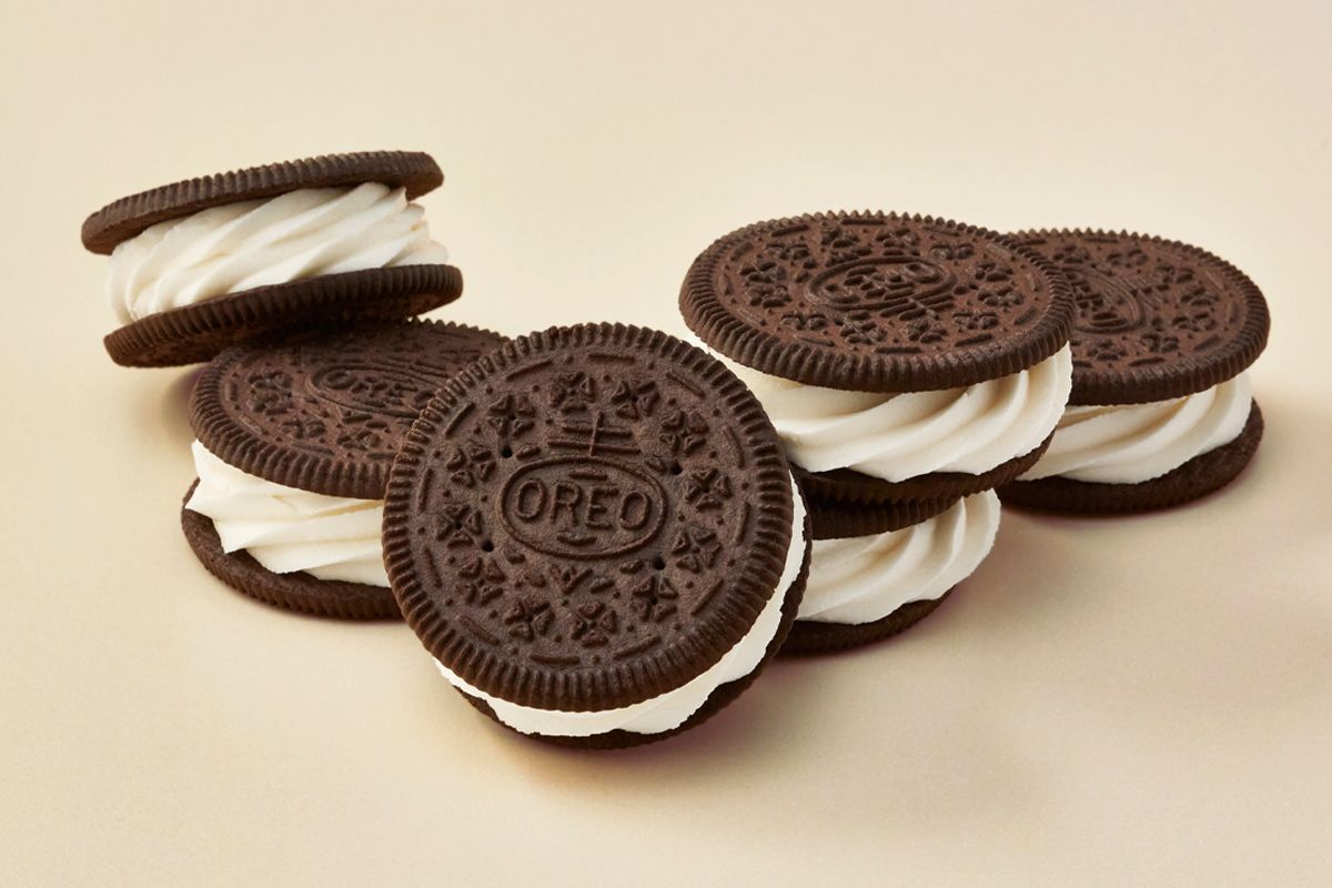 Order OREO® Rounders (6-Pack) food online from Carvel Southampton store, Southampton on bringmethat.com