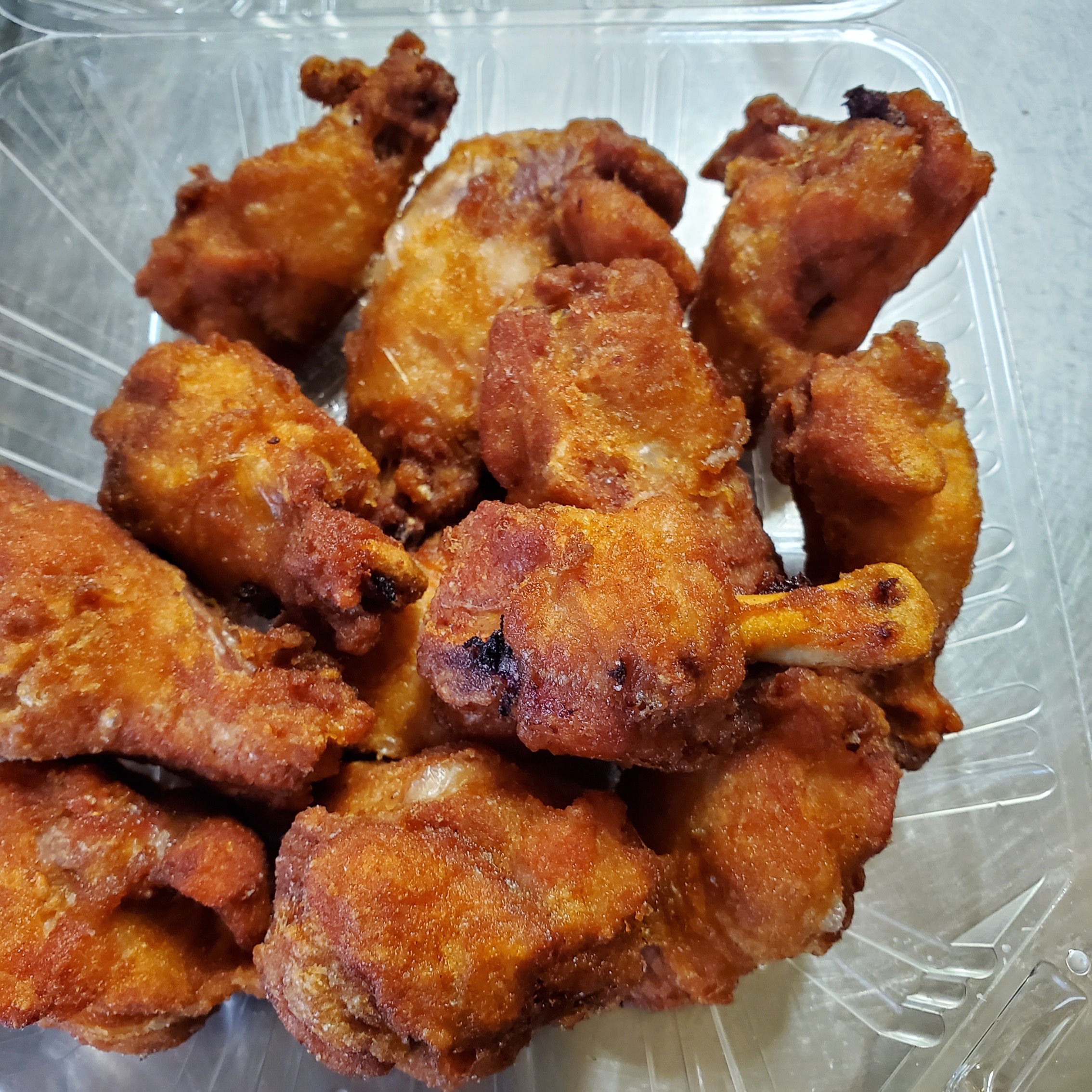 Order Deep Fried Chicken Wings  food online from Sun Kwong Restaurant store, San Francisco on bringmethat.com