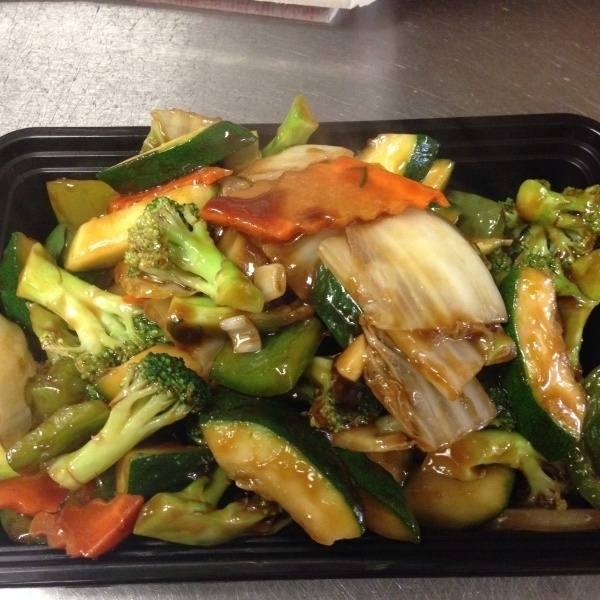 Order 38. Sauteed Mixed Vegetable with Tofu food online from China Taste store, Duluth on bringmethat.com