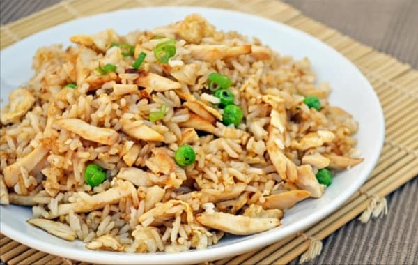 Order 40. Chicken Fried Rice food online from Great Wall Chinese Restaurant store, Niagara Falls on bringmethat.com