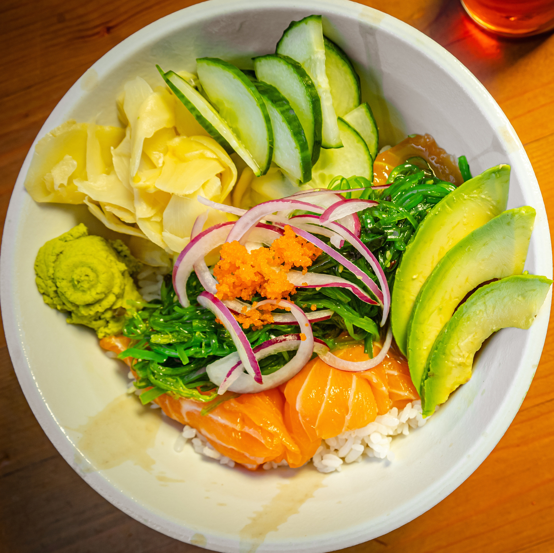 Order Salmon Bowl food online from Fukusuke Japanese Ramen Dining store, Fountain Valley on bringmethat.com