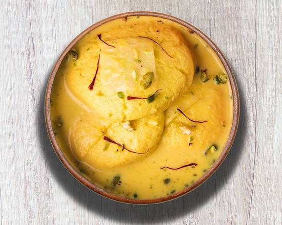 Order Royale Rasmalai food online from Spice Route store, Schaumburg on bringmethat.com
