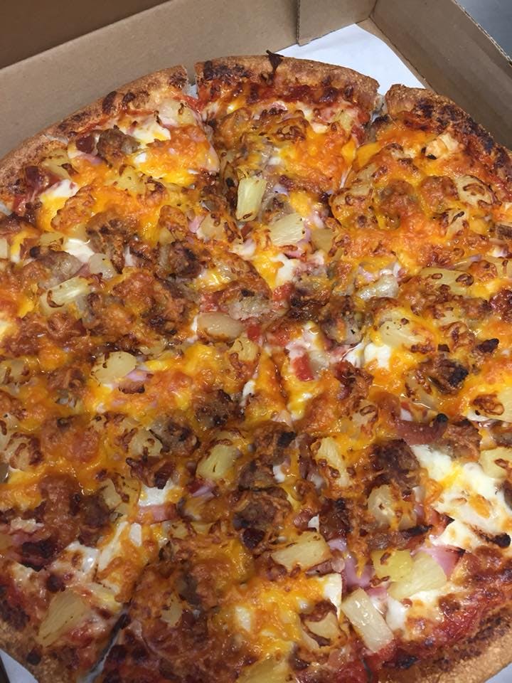 Order Hawaiian Pizza - Small (6 Slices) food online from La Pizzeria store, Cleveland on bringmethat.com