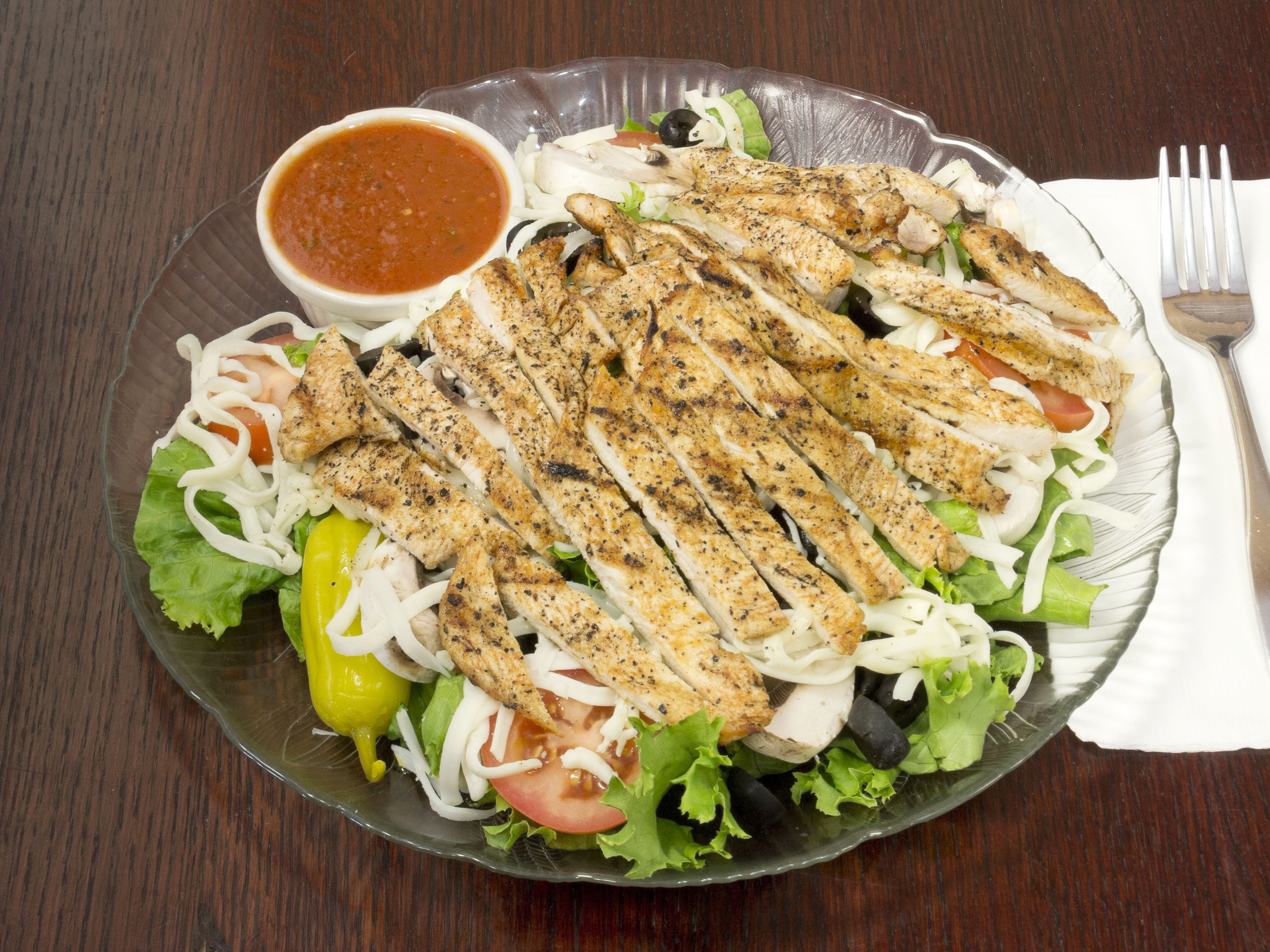 Order Bros Chicken Salad food online from Brother's Pizza store, Grand Prairie on bringmethat.com