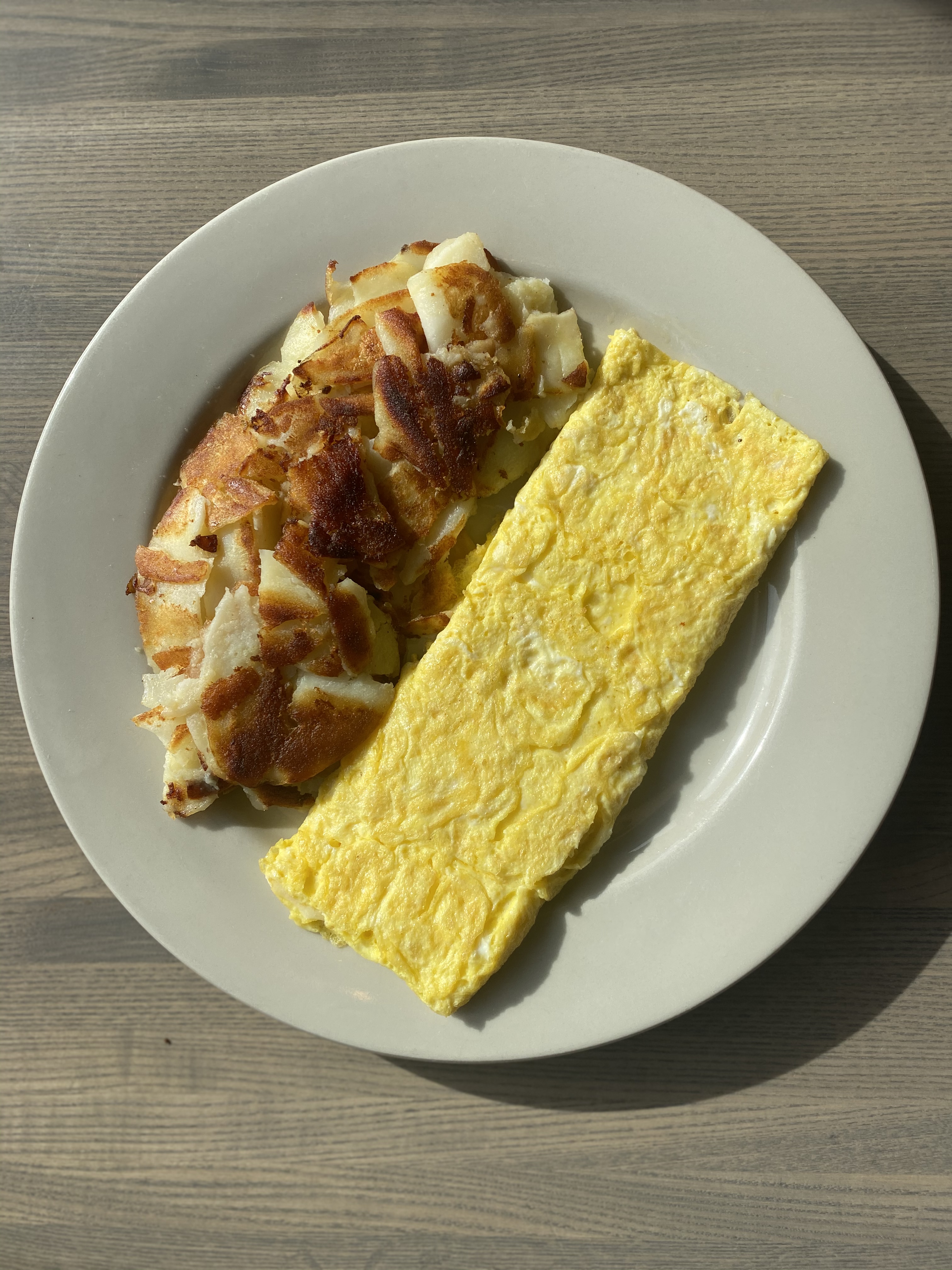 Order Cheese Omelette food online from Olgas Diner store, Marlton on bringmethat.com