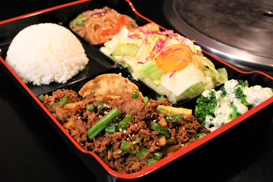 Order Spicy Bul-Go-Gi Box food online from Oz Korean Bbq store, Sacramento on bringmethat.com
