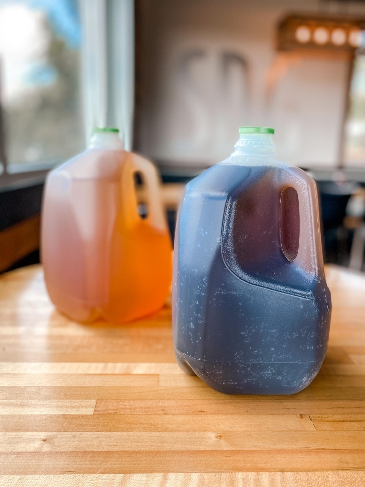 Order Fresh Brewed Iced Tea Gallon food online from Something Different Grill store, Lubbock on bringmethat.com