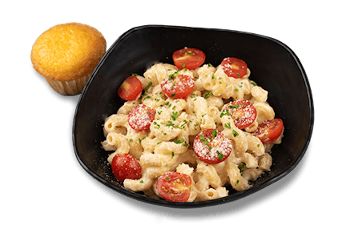 Order Alfredo Pasta food online from Famous Daves Legendary Pit Bar-B-Que store, Chandler on bringmethat.com