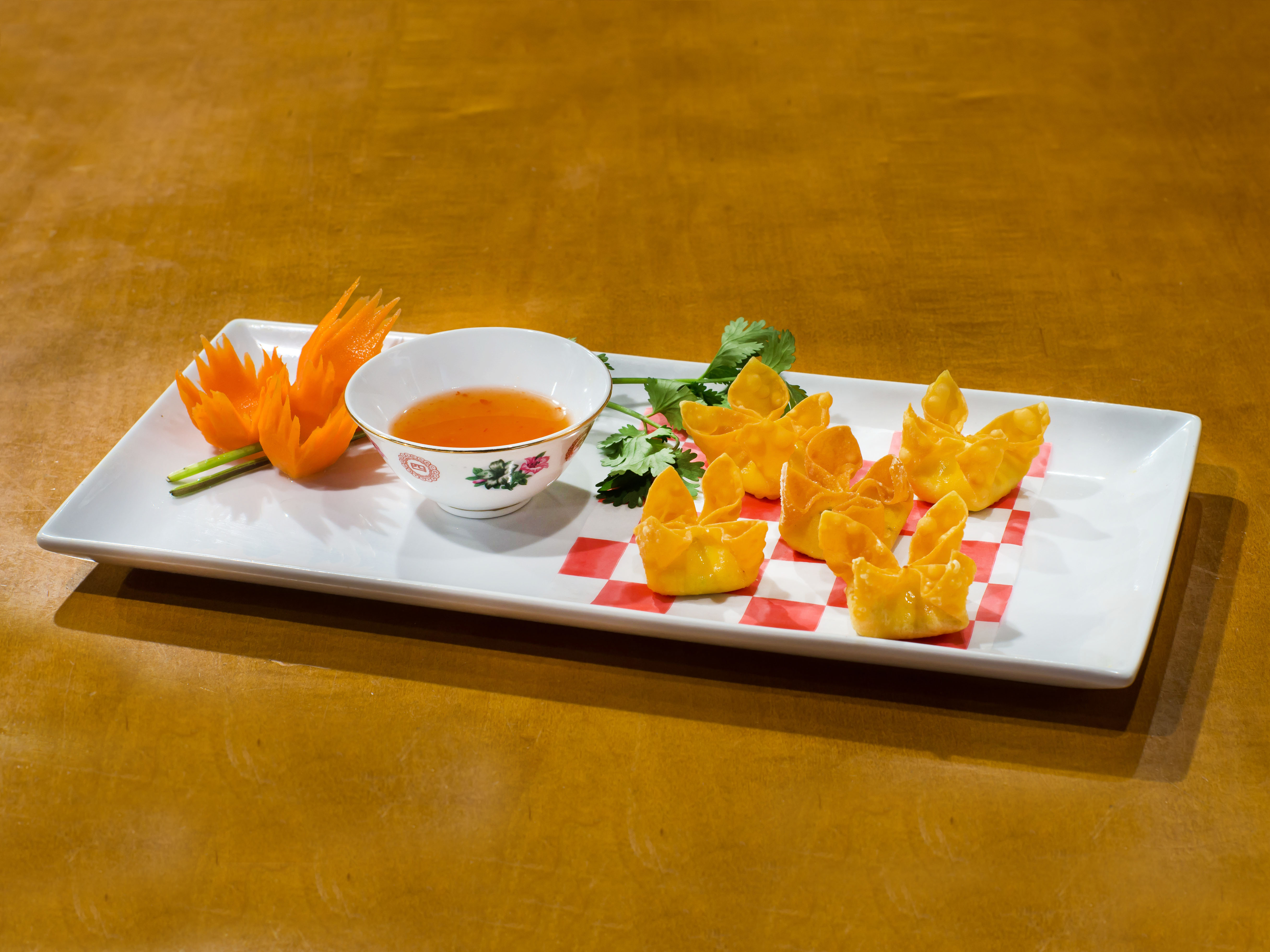 Order Crab Rangoon food online from Dancing Crab Thai Noodle House store, Pittsburgh on bringmethat.com