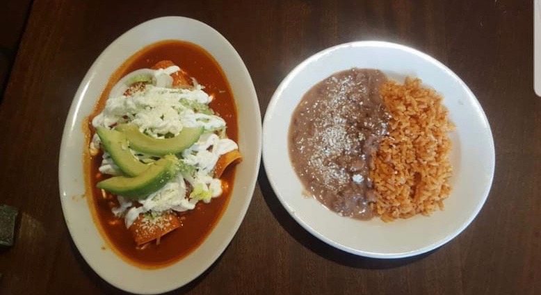 Order Enchiladas food online from Mexico Chapin Restaurant & Bakery store, Bridgeport on bringmethat.com