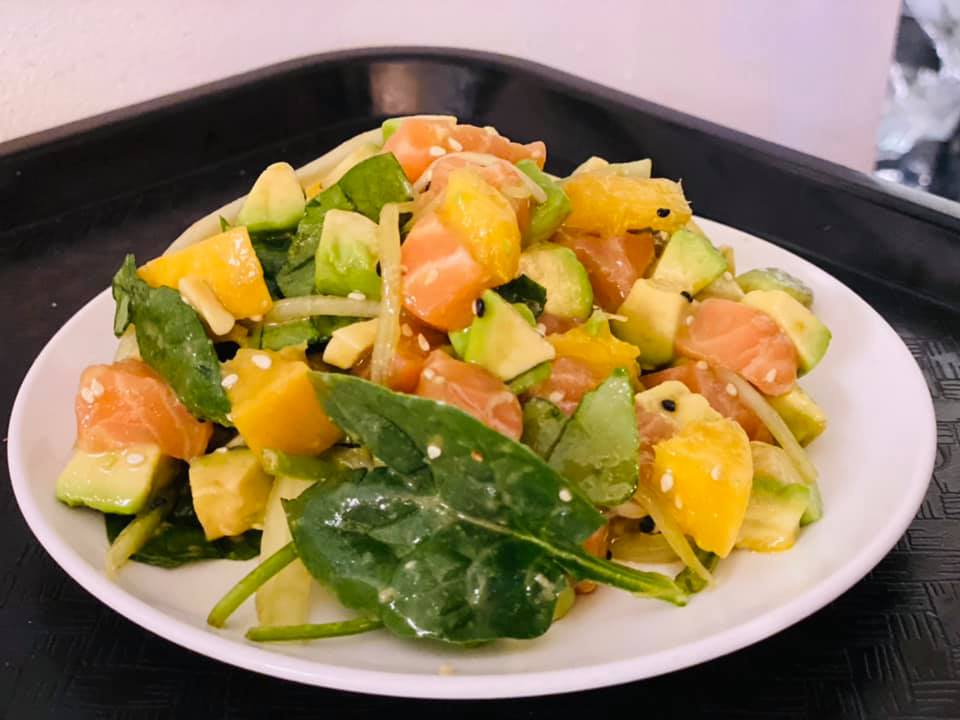 Order Special Salmon Salad 新鲜三文鱼沙拉 food online from Tengu Sushi store, Newport on bringmethat.com