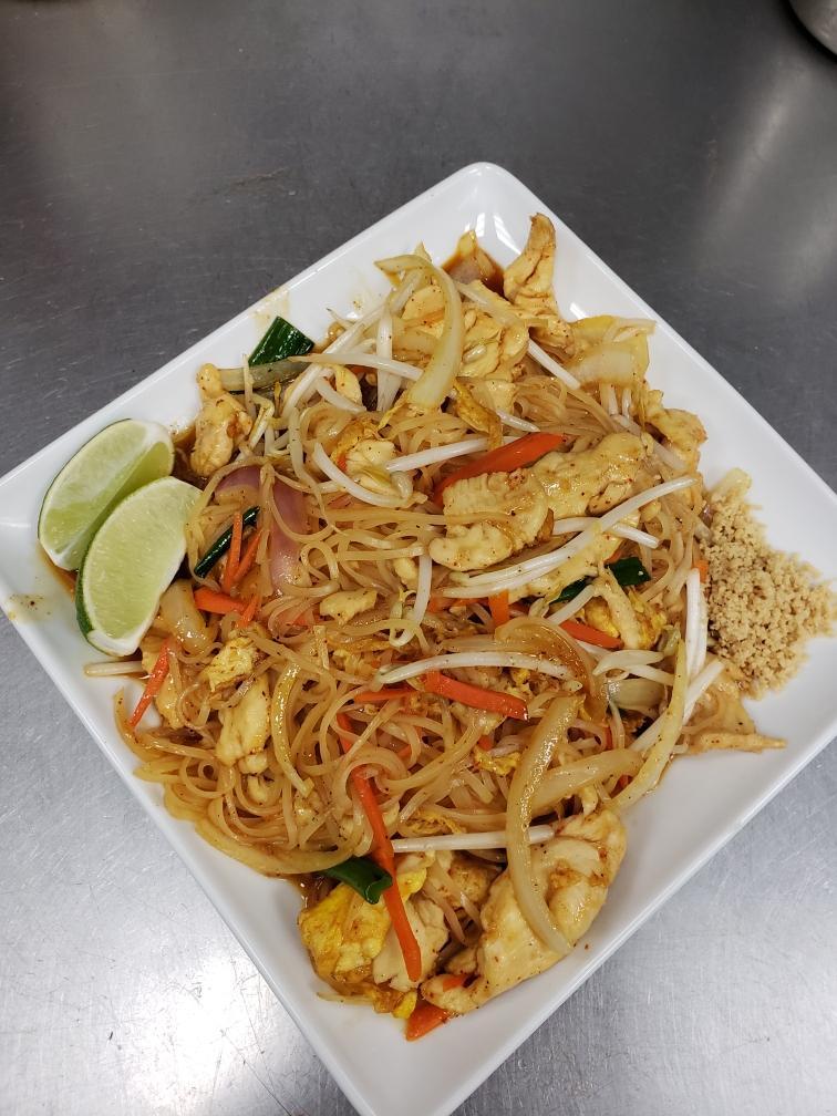 Order 104. Pad Thai with Chicken food online from King Wok Gourmet Asian store, Chicago on bringmethat.com