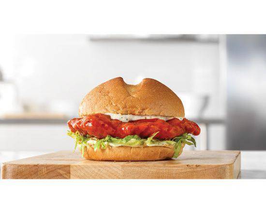 Order BUFFALO CHICKEN SANDWICH food online from Arby's store, Chicago on bringmethat.com