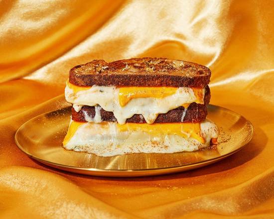 Order Lucky 7 Seven Cheese Grilled Cheese food online from Jinky Cafe store, Sherman Oaks on bringmethat.com