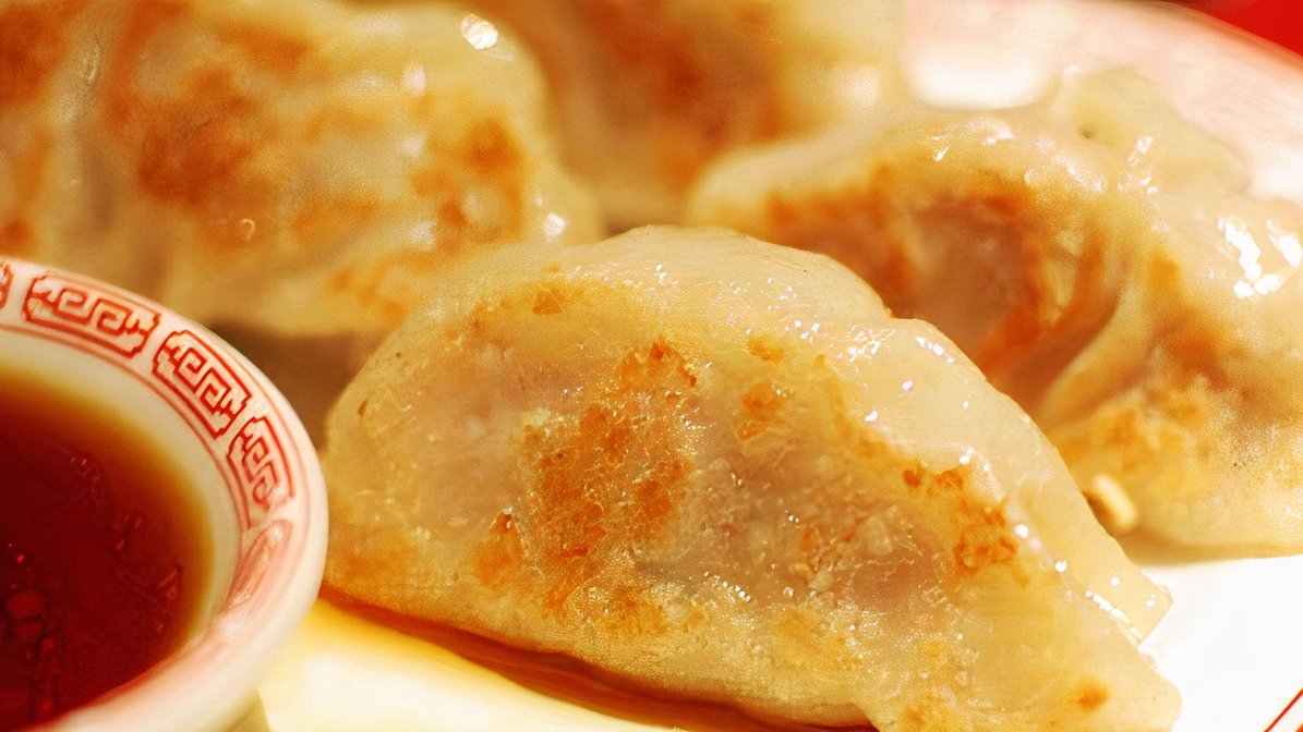 Order Fried Dumpling food online from Hot Wok store, Fort Mitchell on bringmethat.com