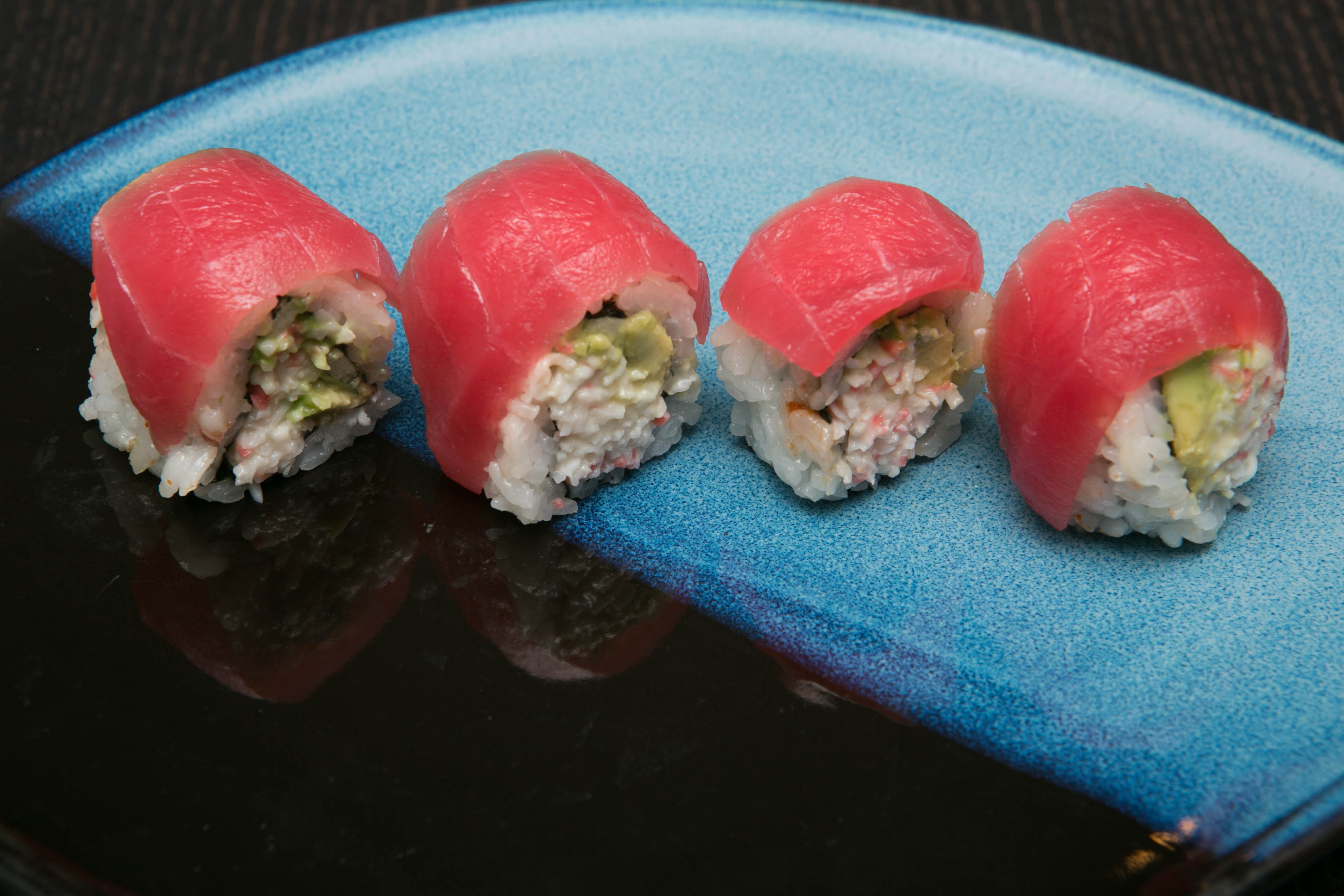 Order R09. Tokyo Fresh Roll food online from Ayce Sushi Hb store, Huntington Beach on bringmethat.com