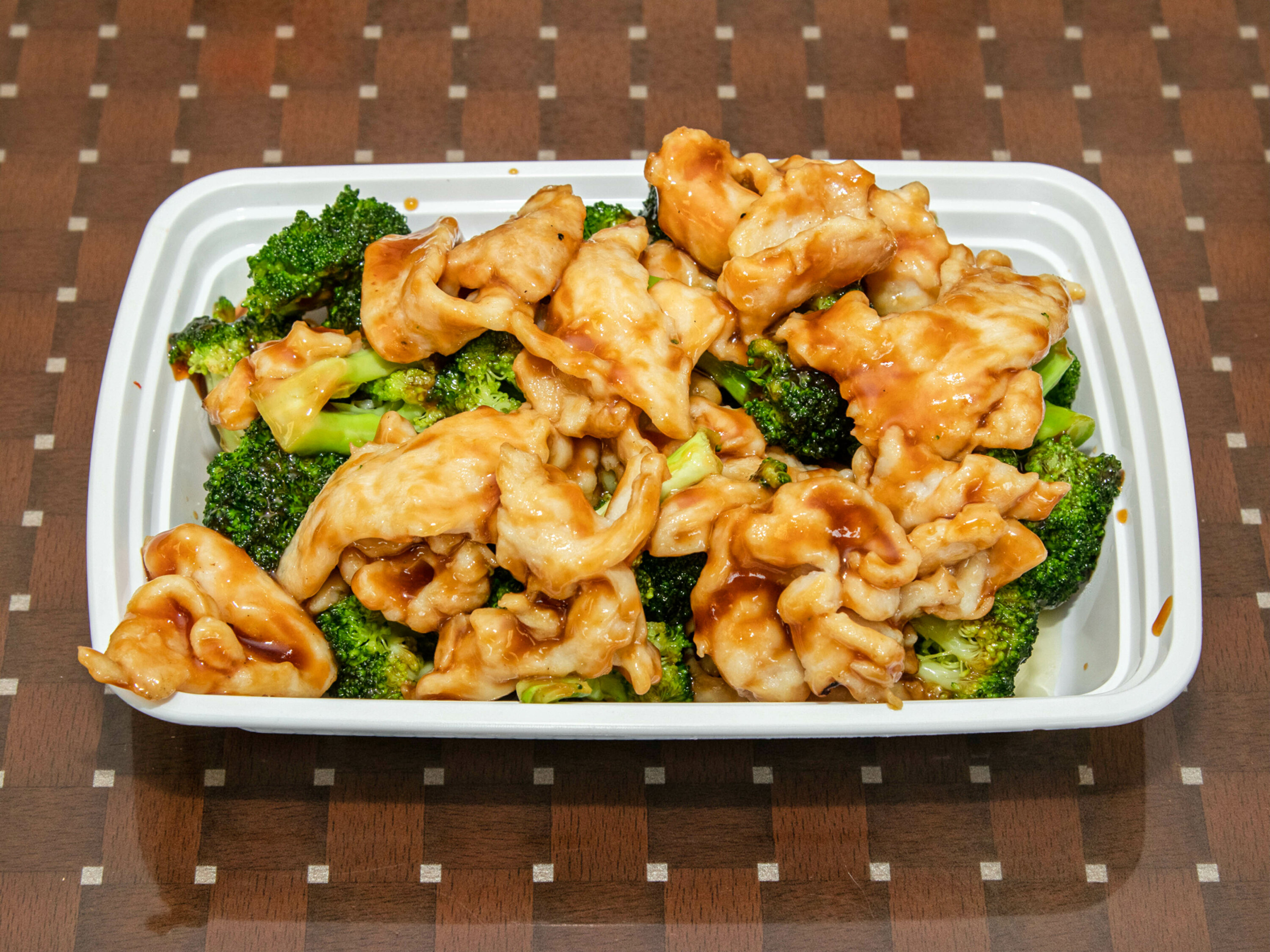 Order 68. Chicken with Broccoli food online from China Garden store, Dover on bringmethat.com