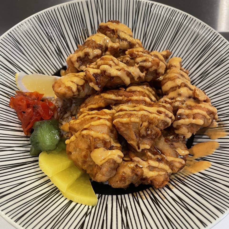 Order [Ontop] Karaage Don (Fried Chicken) food online from Pike Kitchen store, Rockville on bringmethat.com