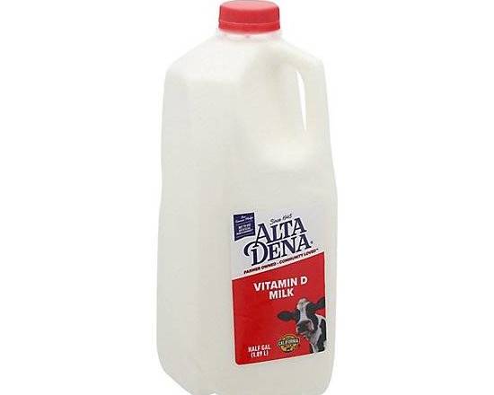 Order Alta Dena Vitamin D Milk Half Gal (1.89 L) food online from Pit Stop Liquor Mart store, El Monte on bringmethat.com