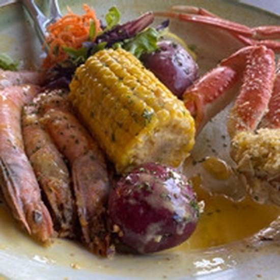 Order 1/2 Chargrilled Snow Platter food online from HIEUX Boil Seafood House store, New Orleans on bringmethat.com