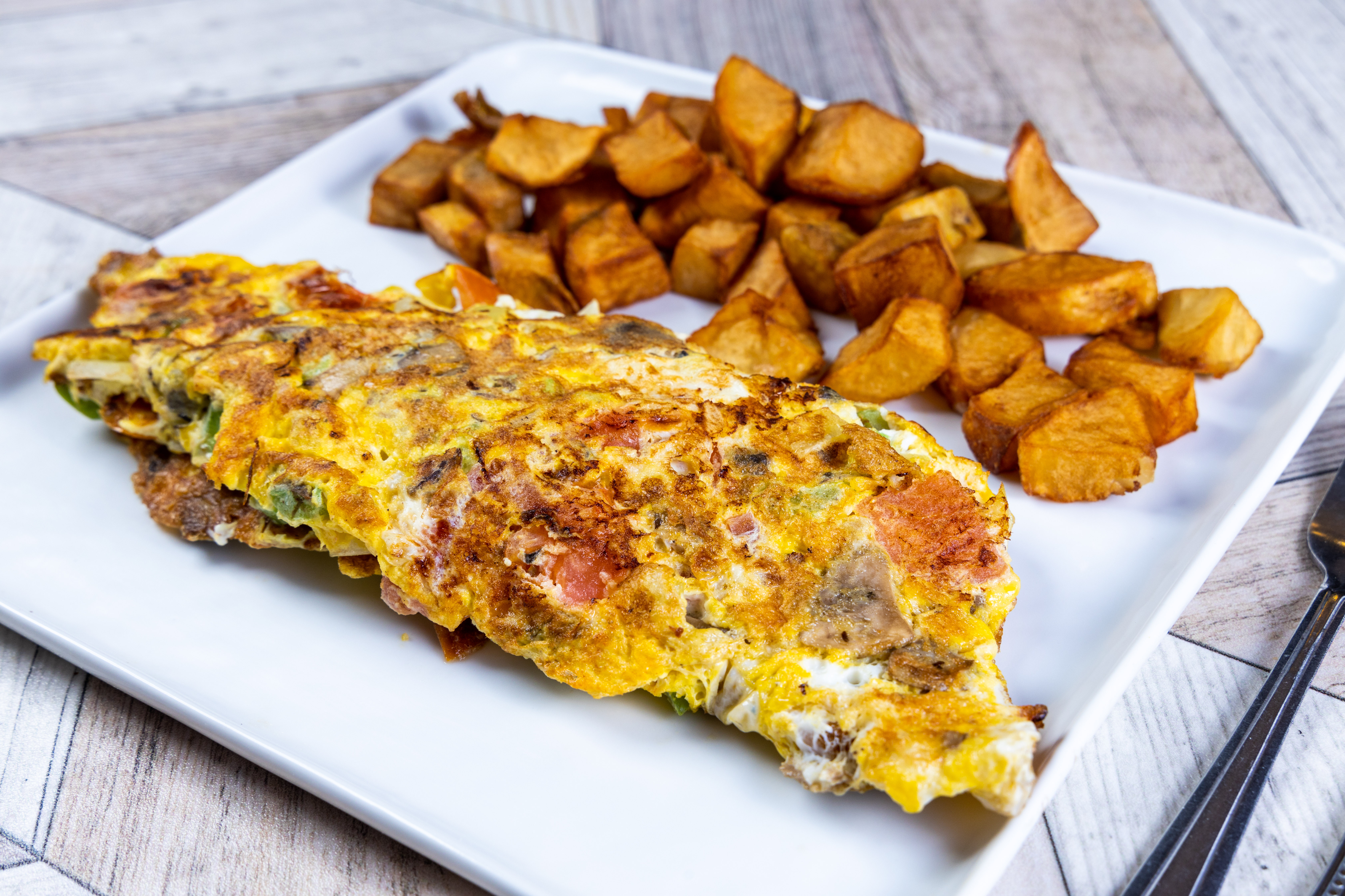 Order Vegetarian Omelette food online from Top View Restaurant store, Chicago on bringmethat.com