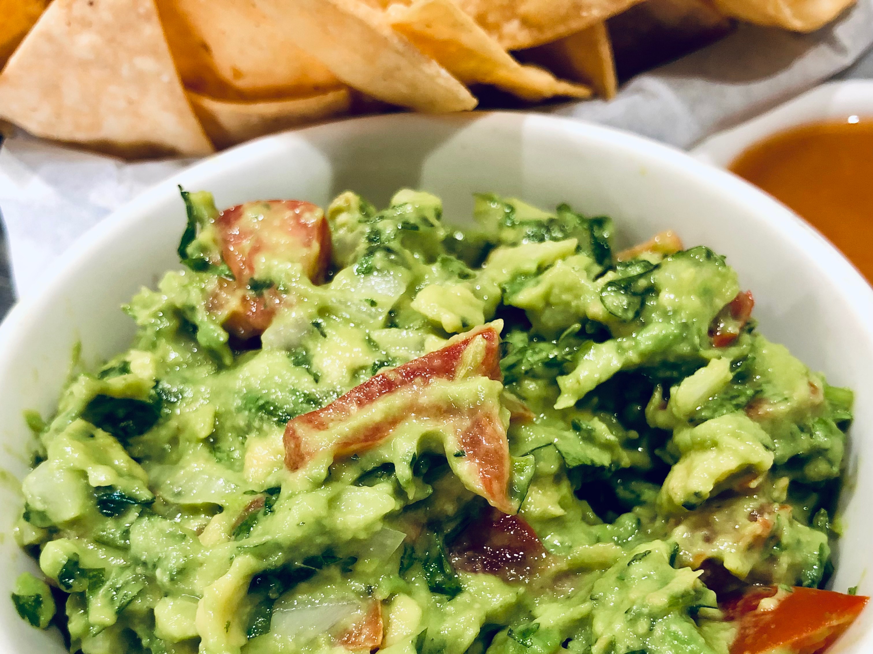 Order House Guacamole food online from Un Solo Sol Kitchen store, Los Angeles on bringmethat.com