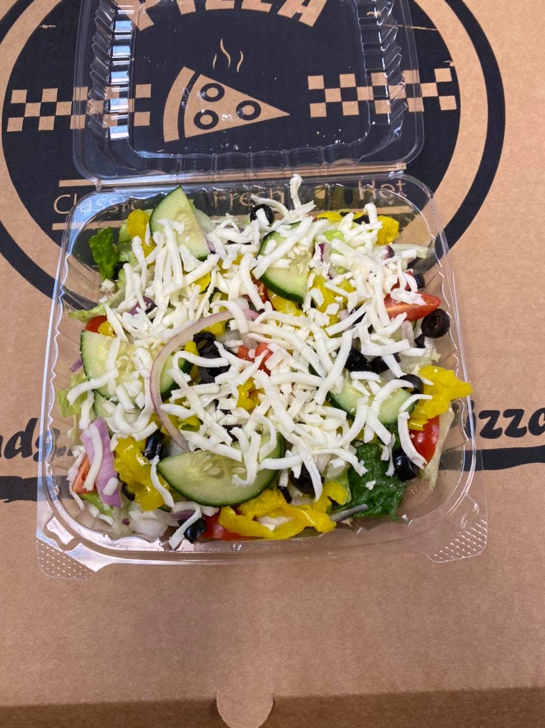 Order Garden Salad - Small food online from Henriquez Pizza store, Denton on bringmethat.com